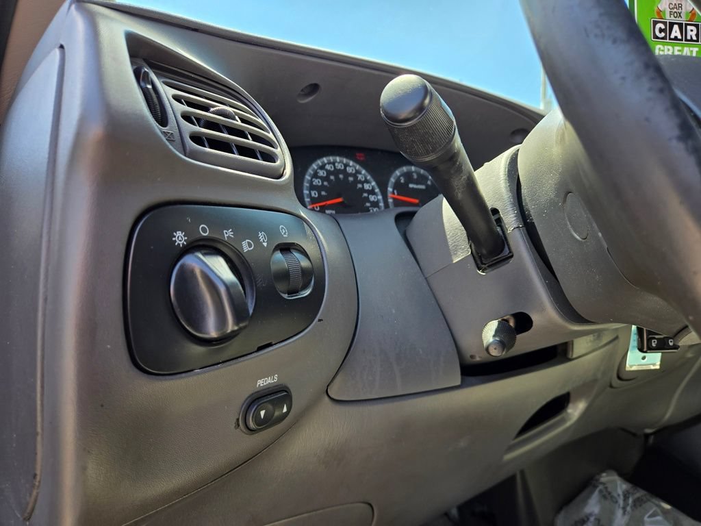 Used 2003 Ford F150 Lariat AWD/4WD image 21