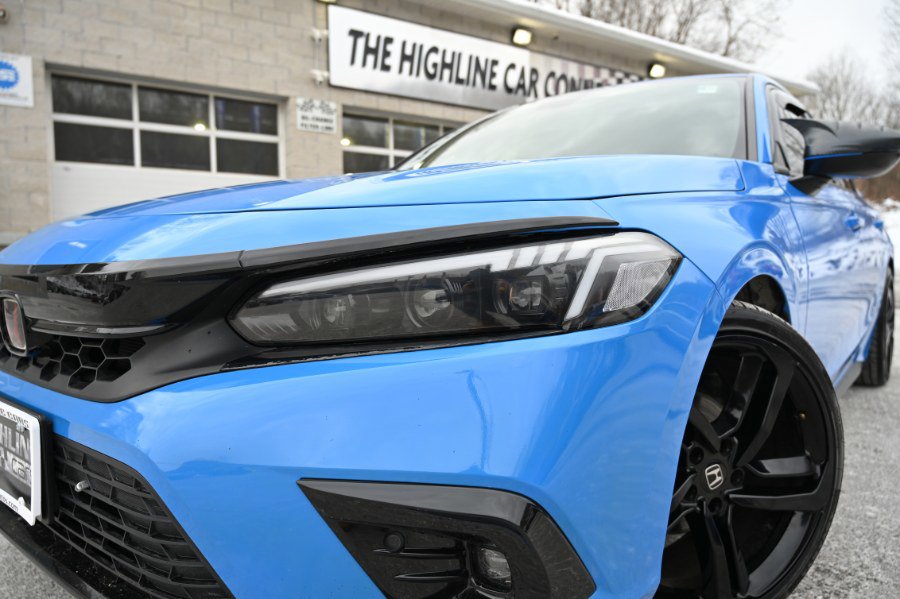 Used 2024 Honda Civic Sport Touring image 4