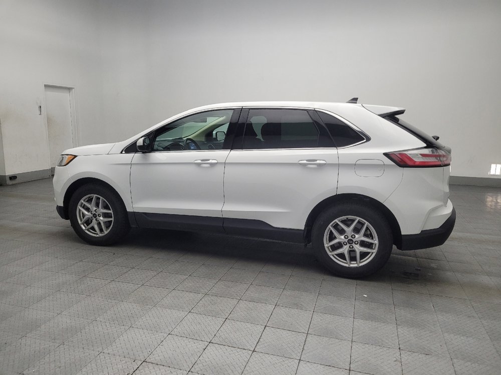 Used 2023 Ford Edge SEL image 3