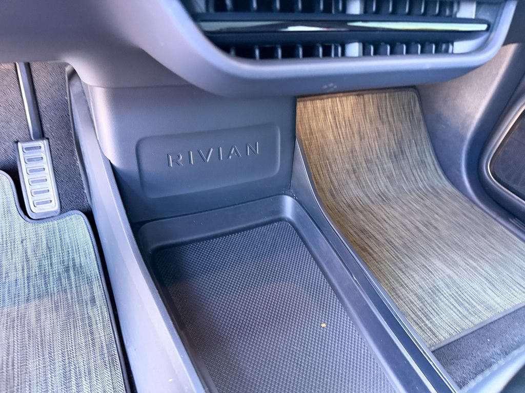 Used 2023 Rivian R1T Adventure AWD/4WD image 18