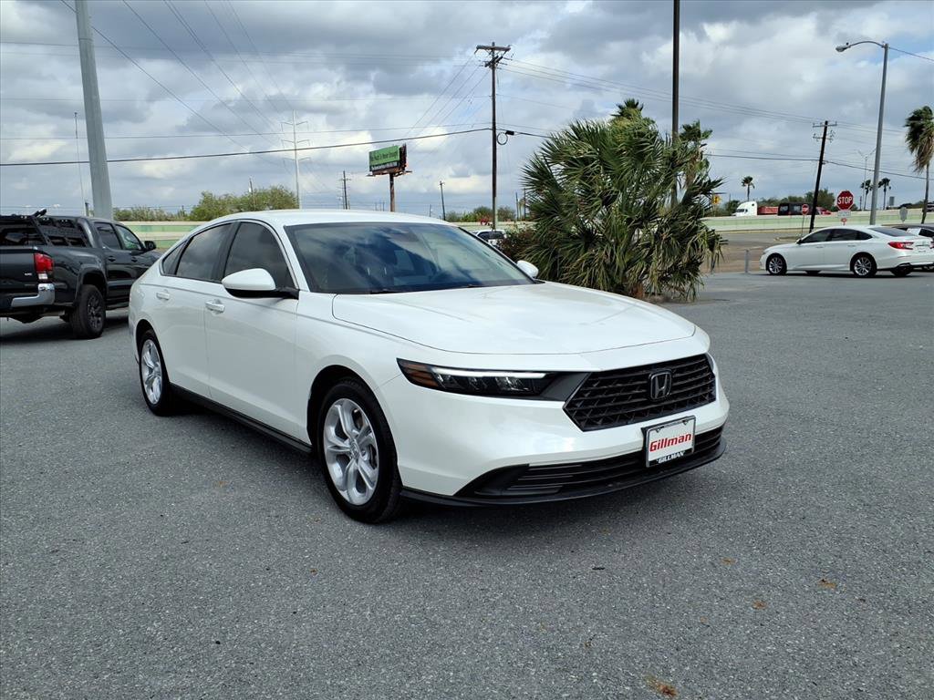 Certified 2025 Honda Accord LX image 2