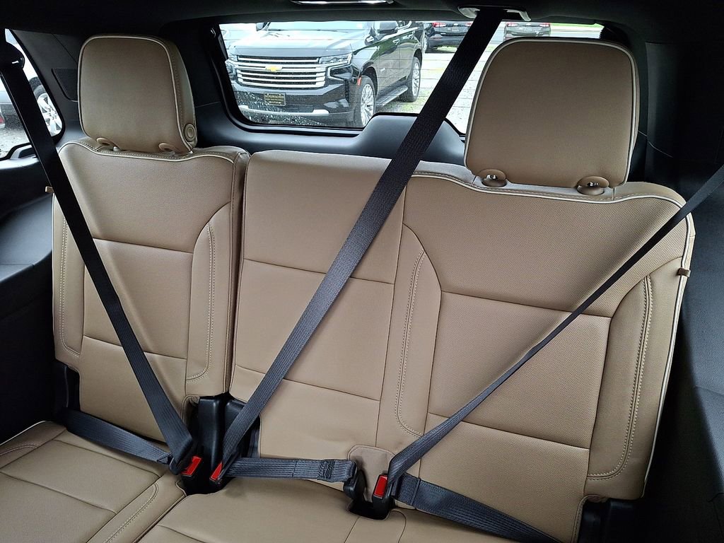 Used 2022 Chevrolet Tahoe Premier AWD/4WD image 11