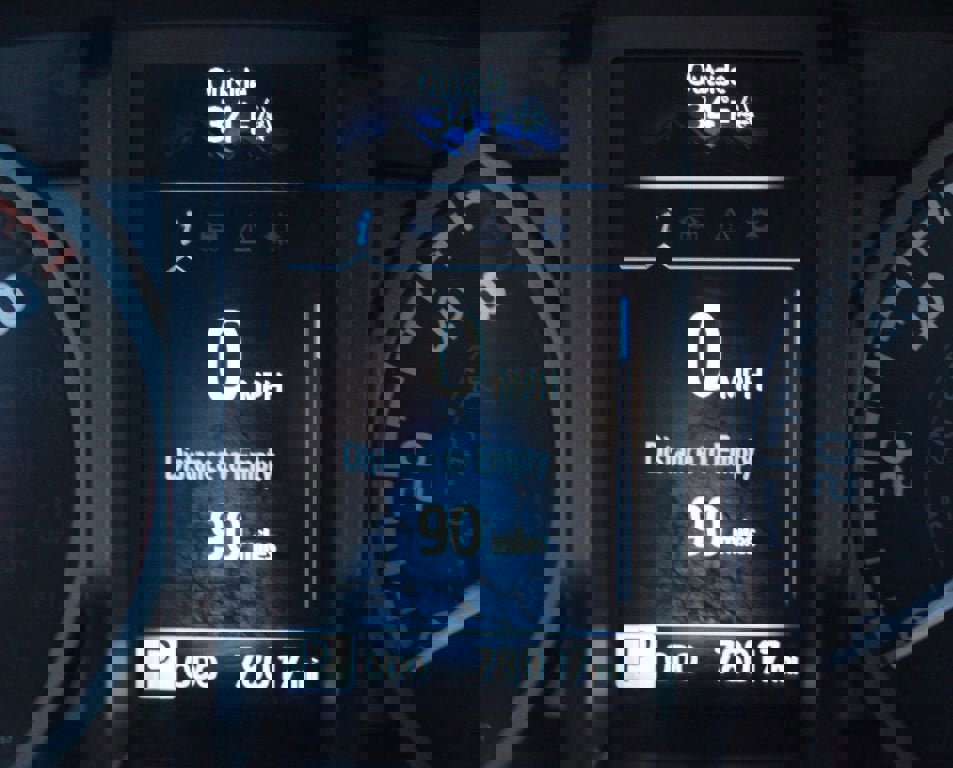 Used 2021 Toyota Tacoma TRD Sport w/ Technology Package image 4