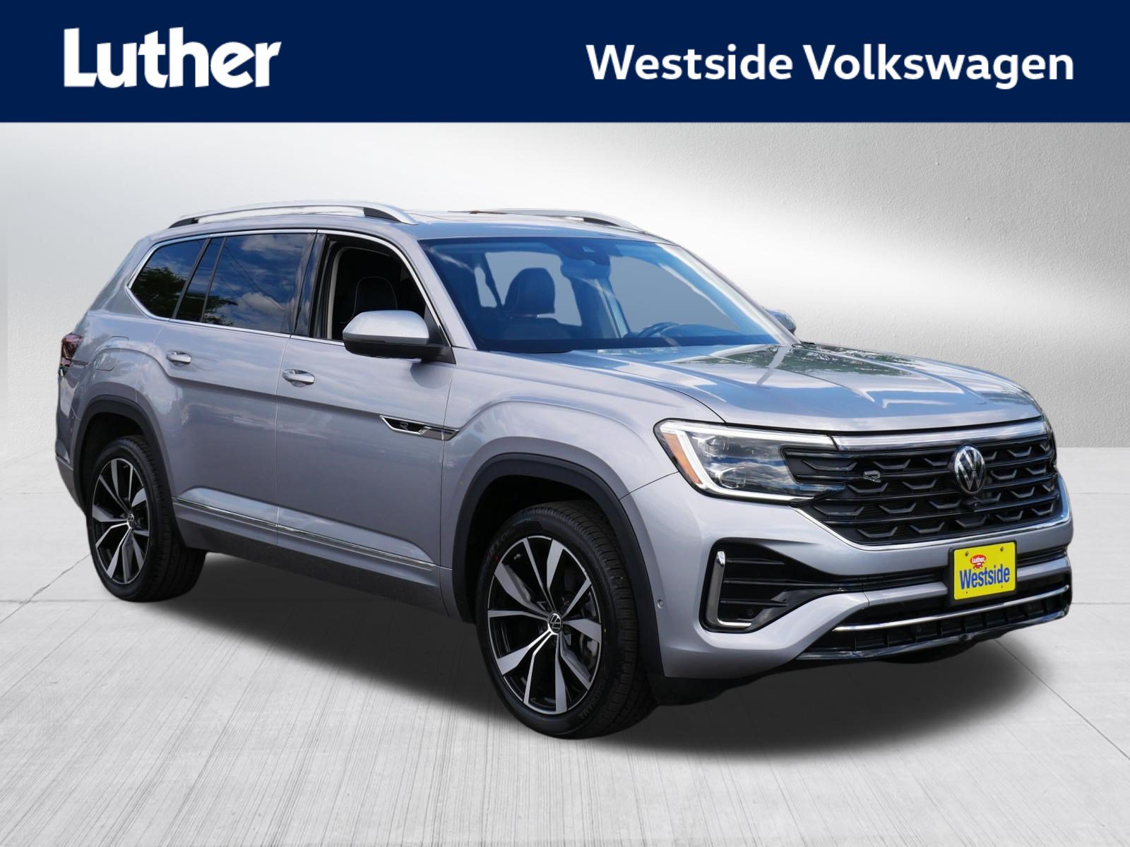Used 2024 Volkswagen Atlas SEL Premium R-Line