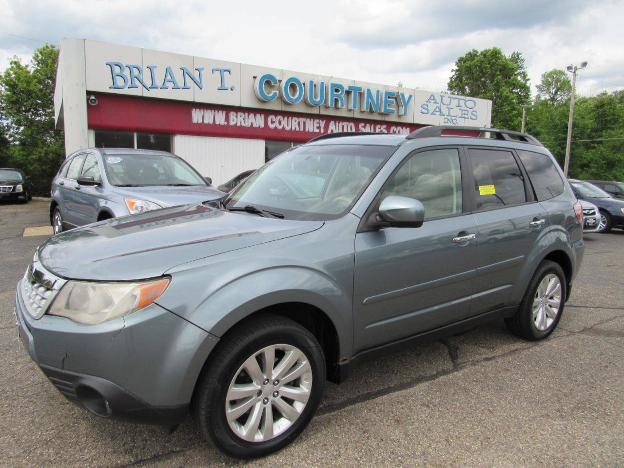 Used 2013 Subaru Forester 2.5X Limited AWD/4WD image 27