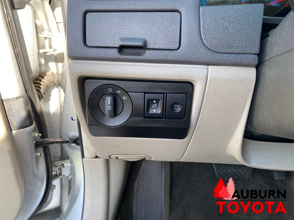 Used 2012 Ford Fusion S FWD image 24