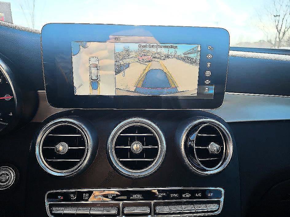 Used 2022 Mercedes-Benz GLC 300 image 24