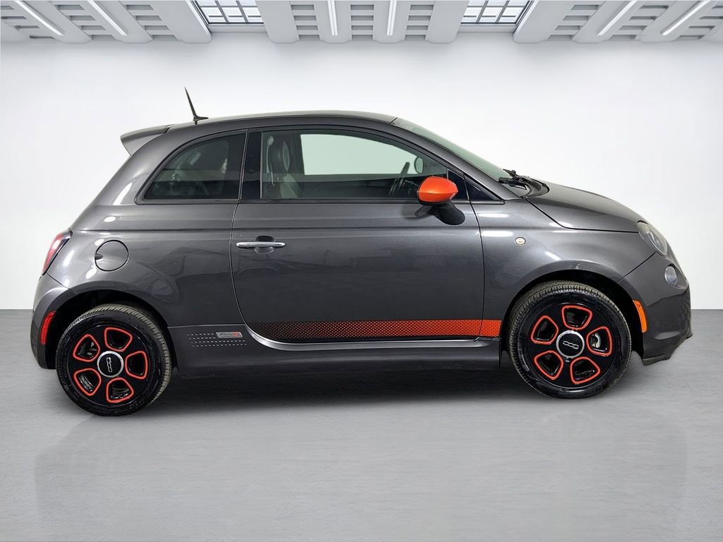 Used 2015 FIAT 500 e w/ Esport Package FWD image 3