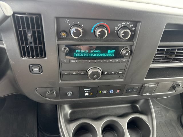 Used 2025 GMC Savana 3500 LT w/ LT Preferred Equipment Group RWD image 22