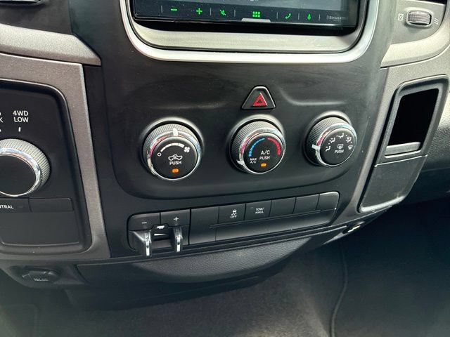 Used 2013 RAM 1500 Express AWD/4WD image 25