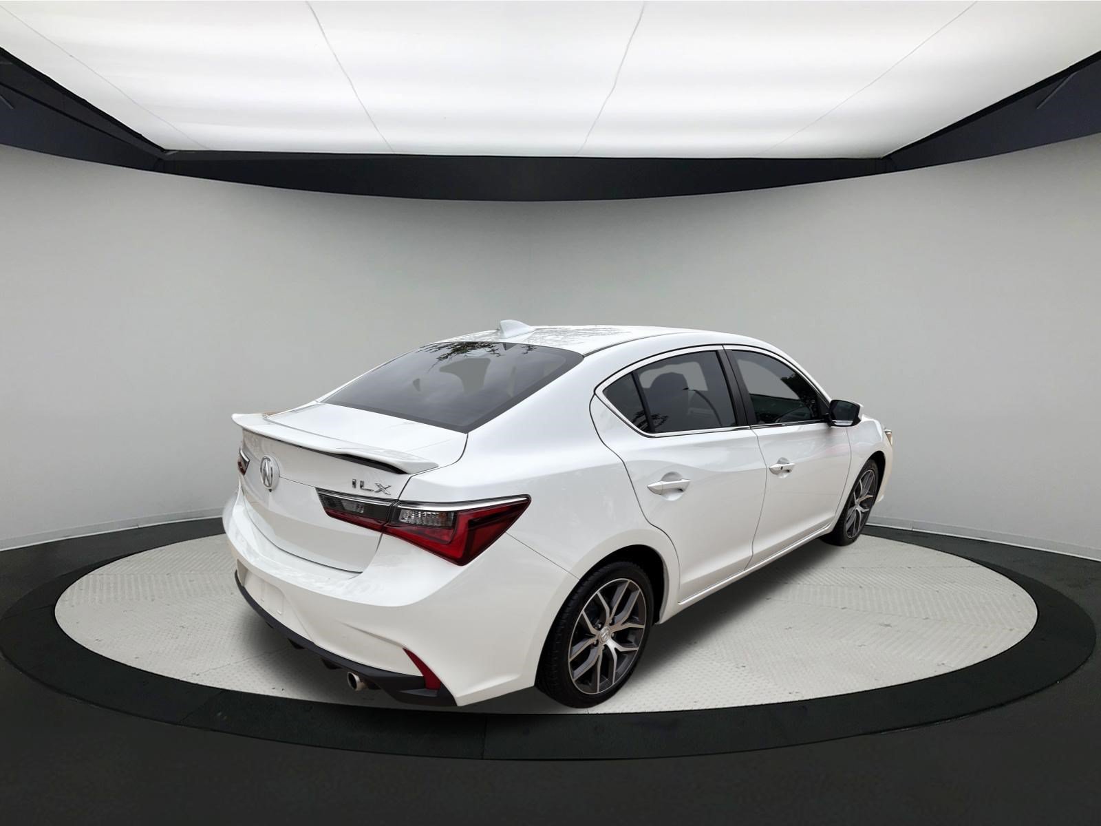 Used 2019 Acura ILX FWD image 7