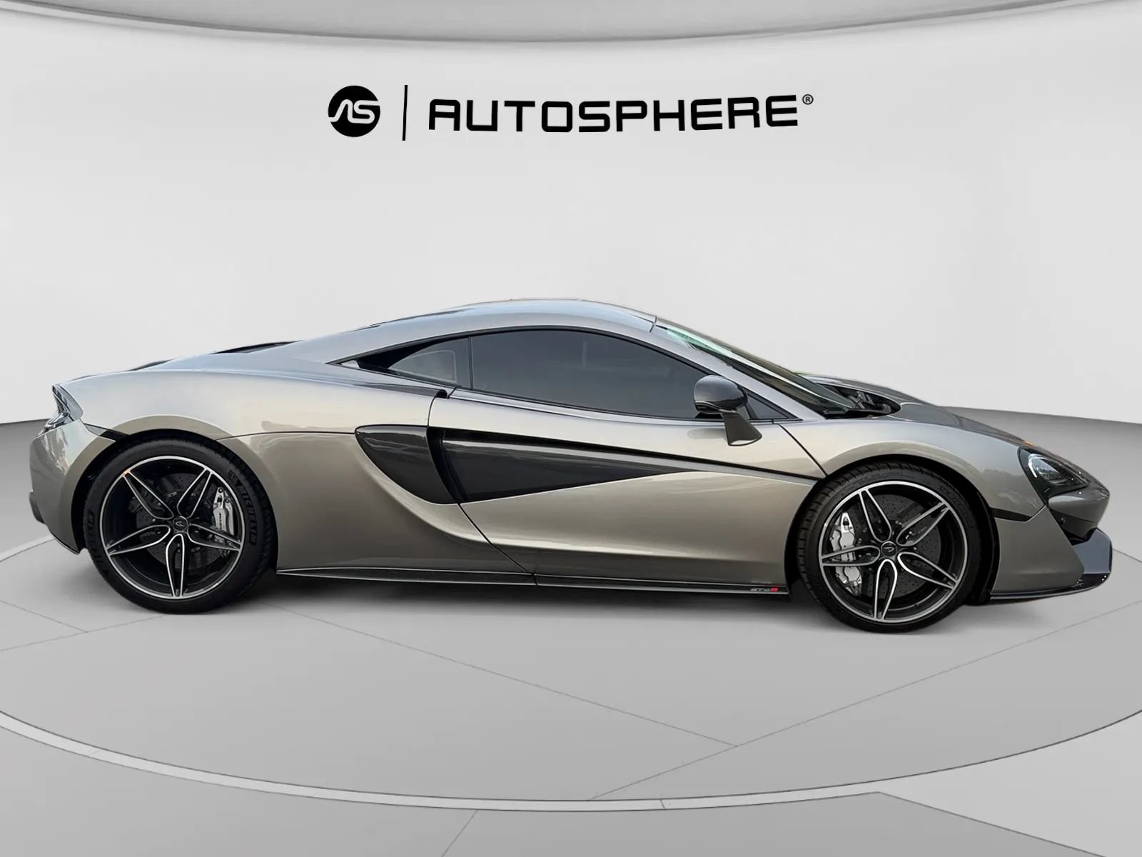Used 2016 McLaren 570S Coupe RWD image 10