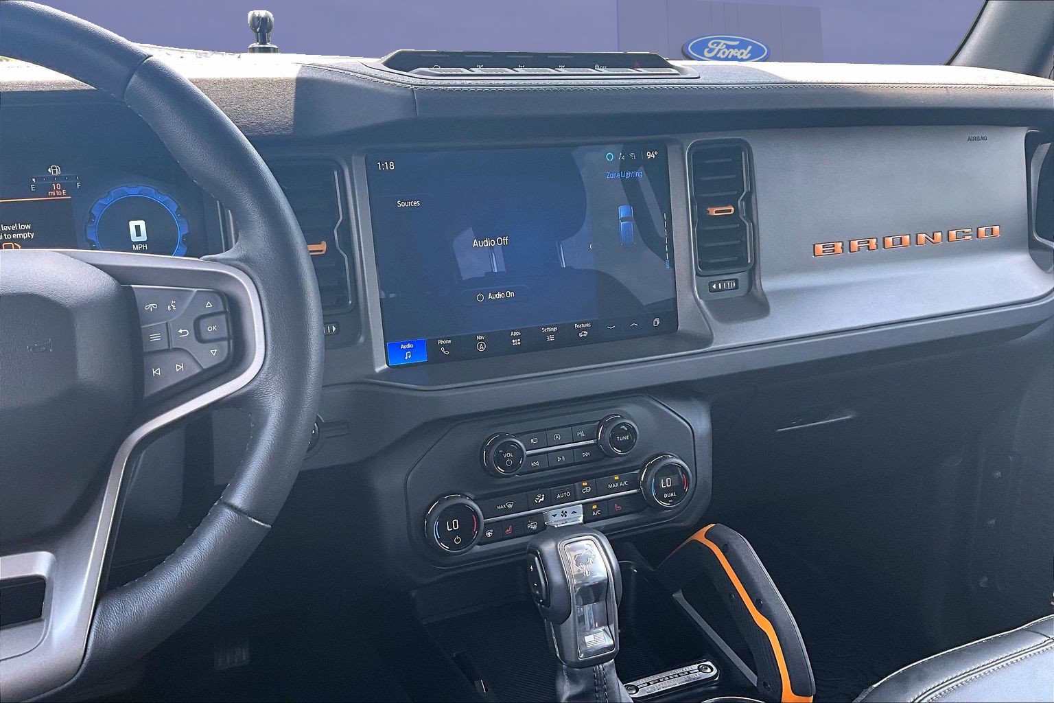 Used 2025 Ford Bronco Badlands AWD/4WD image 9