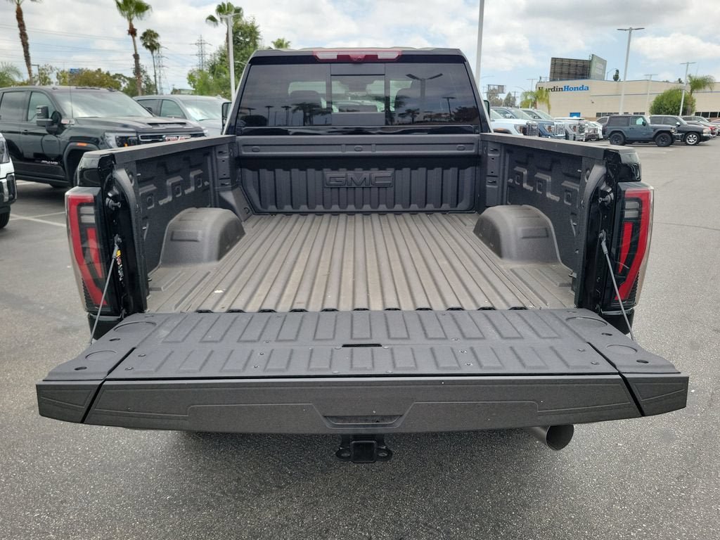 New 2026 GMC Sierra 2500 AT4 w/ AT4 Premium Plus Package AWD/4WD image 6