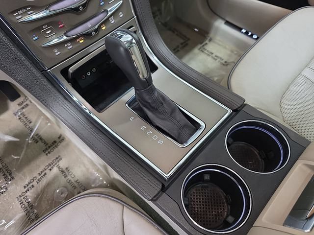 Used 2015 Lincoln MKX AWD w/ Equipment Group 102A image 25