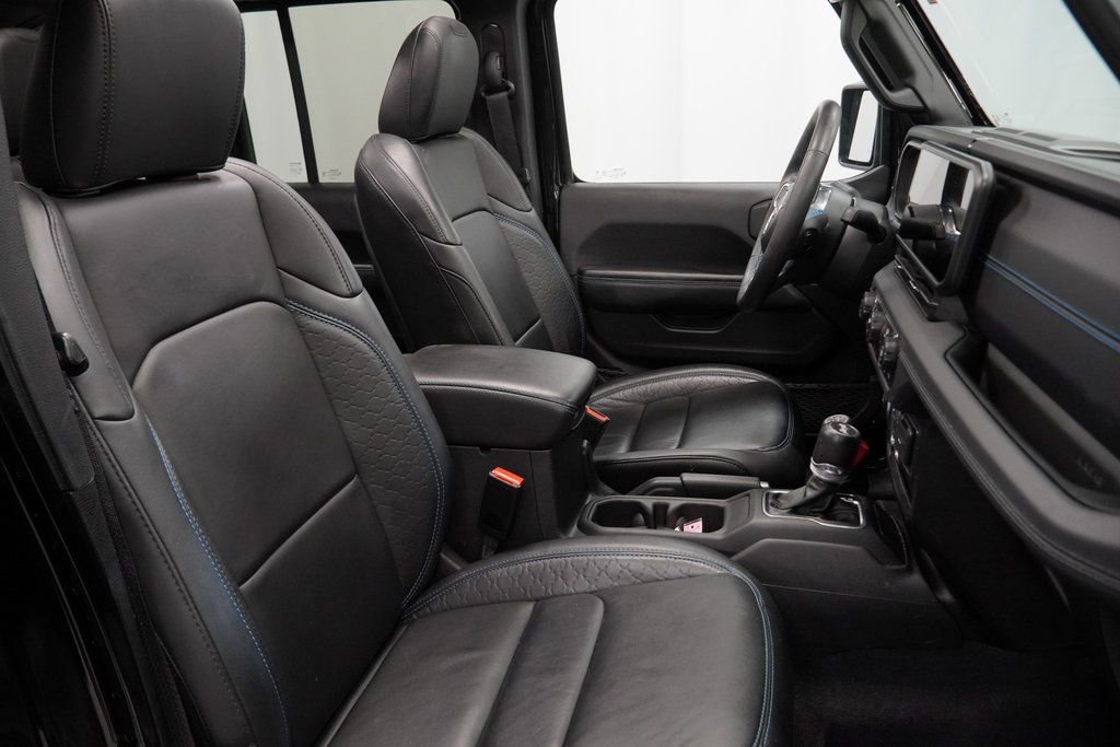 Used 2024 Jeep Wrangler High Altitude image 46