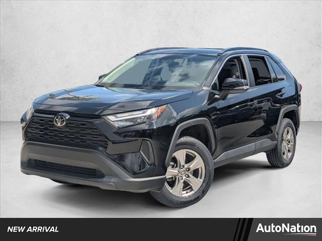 Used 2023 Toyota RAV4 XLE w/ Convenience Package FWD image 1