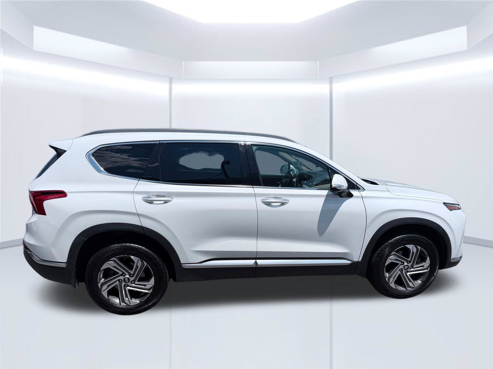 Used 2021 Hyundai Santa Fe SEL w/ Convenience Package AWD/4WD image 4