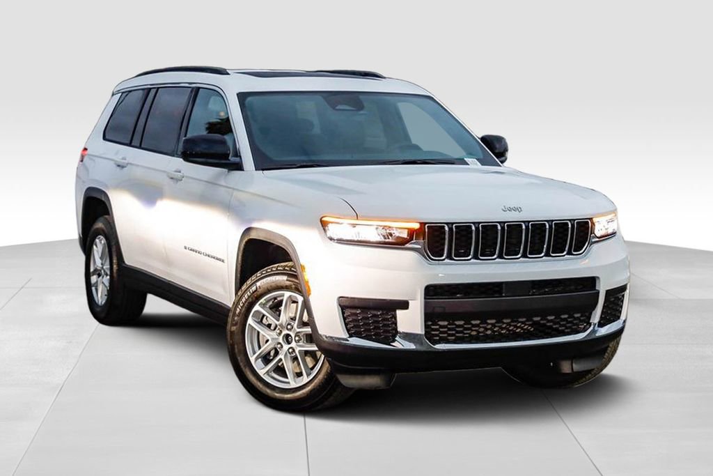 New 2025 Jeep Grand Cherokee L Laredo w/ Luxury Tech Group I image 2