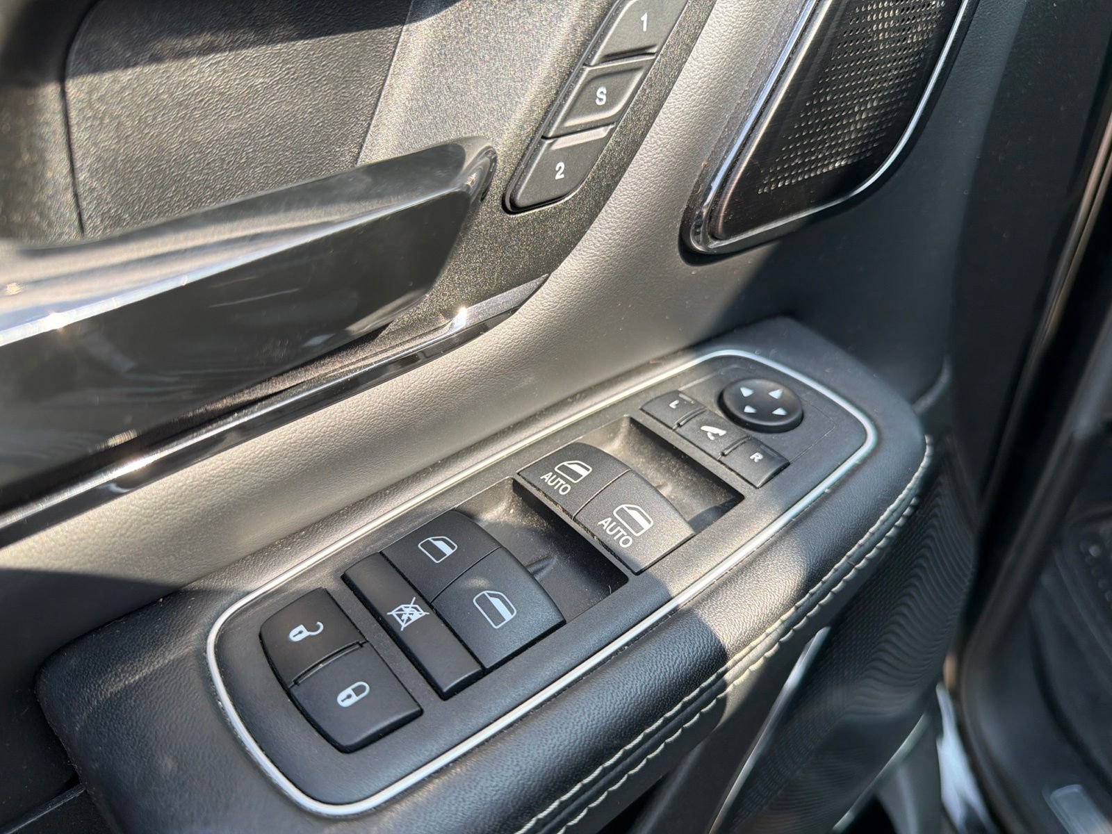 Used 2022 RAM 1500 Limited AWD/4WD image 14