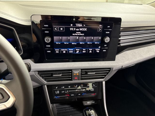 New 2026 Volkswagen Jetta SE FWD image 25