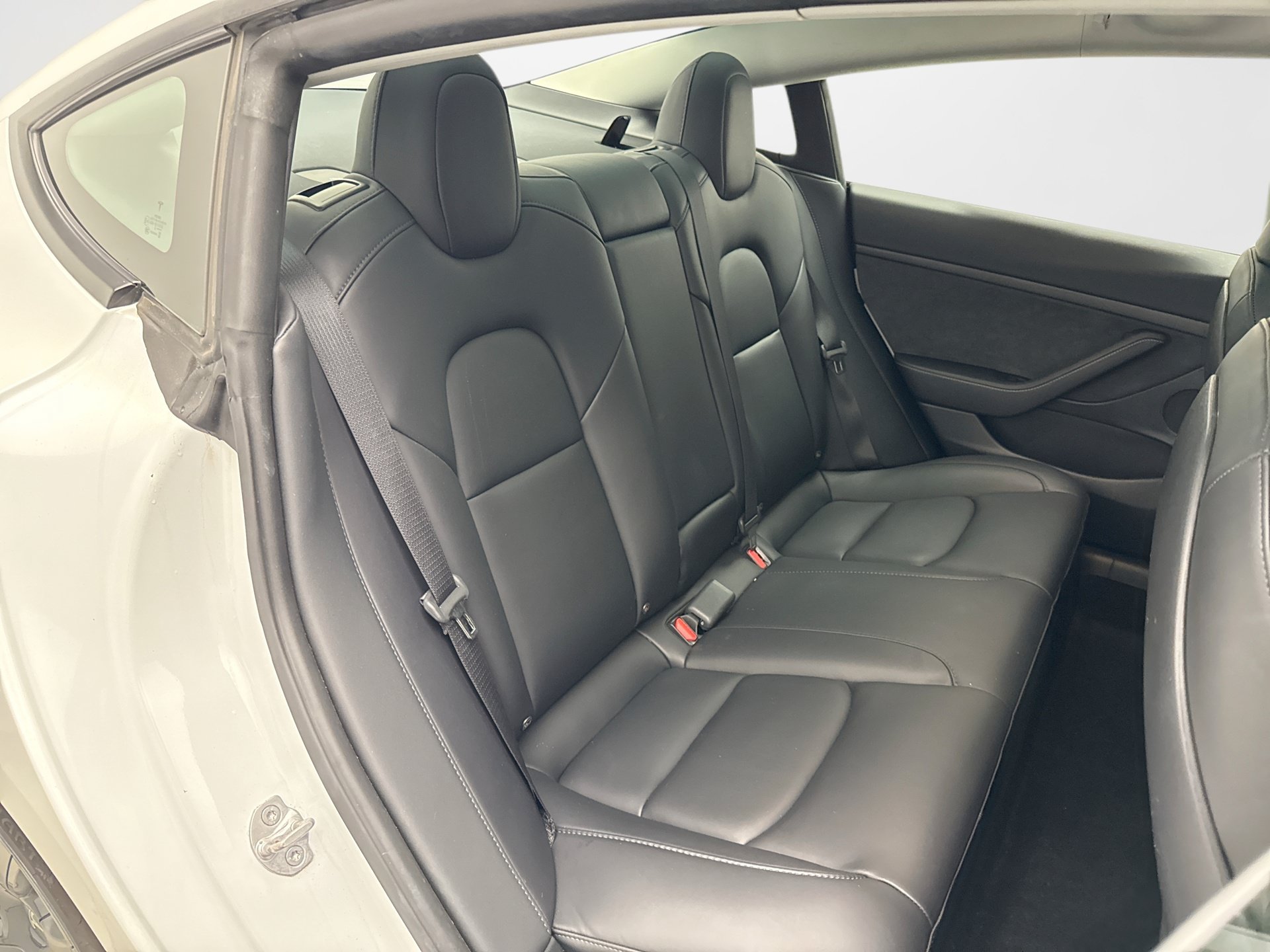 Used 2023 Tesla Model 3 Standard Range RWD image 18