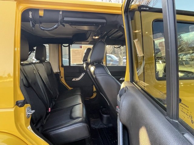 Used 2015 Jeep Wrangler Unlimited Sahara image 26