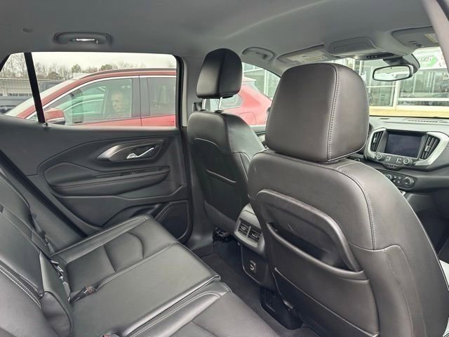 Certified 2022 GMC Terrain SLT image 24