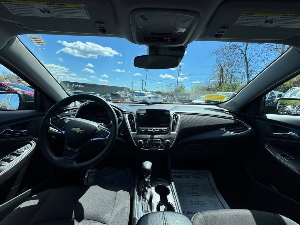 Used 2024 Chevrolet Malibu LT FWD image 15