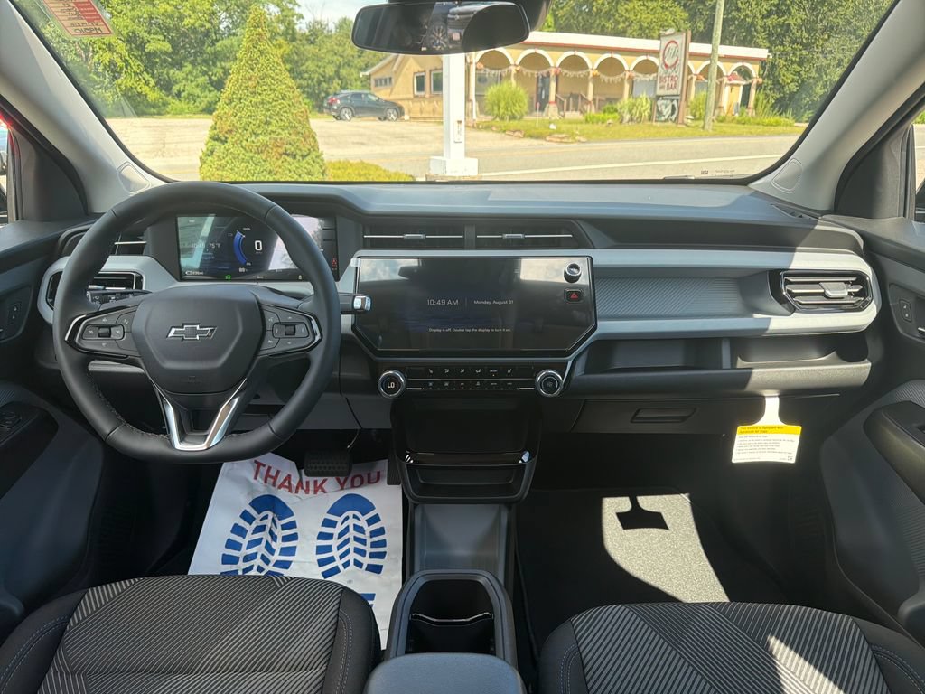 New 2027 Chevrolet Bolt LT w/ Comfort Package FWD image 13