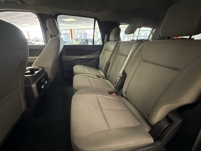 Used 2019 Ford Expedition Max XLT RWD image 23