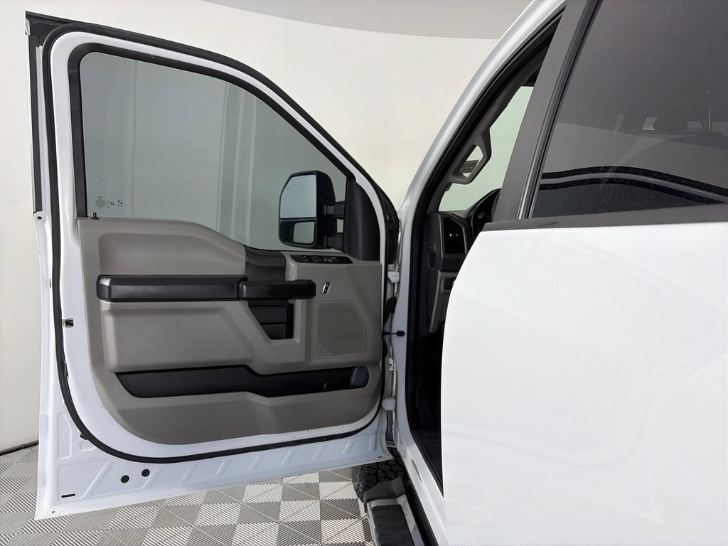 Used 2021 Ford F250 XL w/ STX Appearance Package AWD/4WD image 10