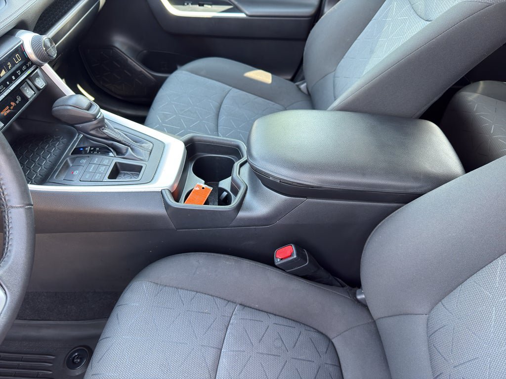 Used 2020 Toyota RAV4 XLE w/ Convenience Package AWD/4WD image 14