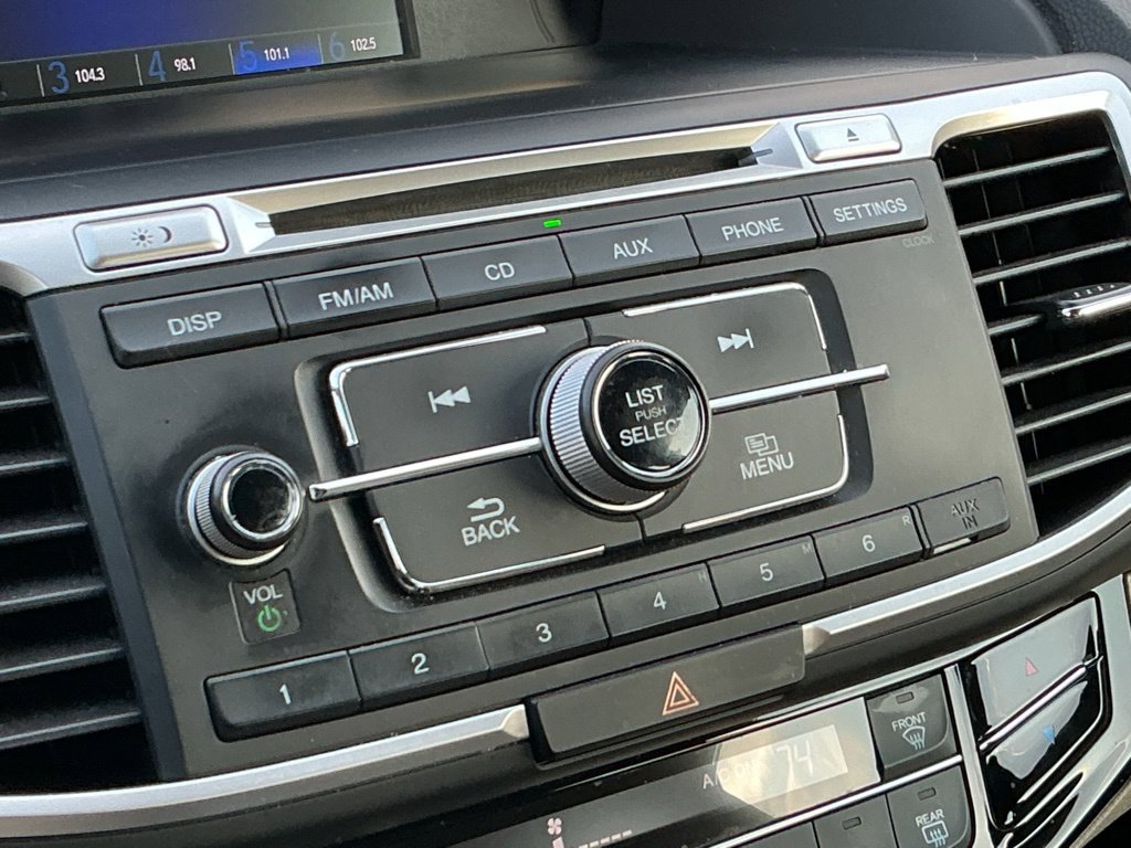 Used 2017 Honda Accord LX image 25