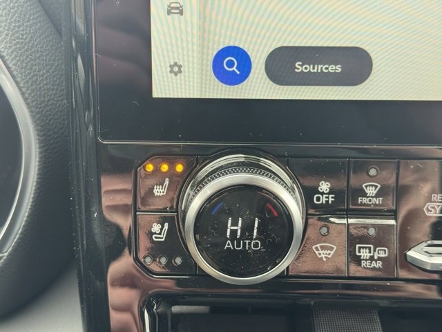 New 2026 Toyota Highlander Platinum image 30