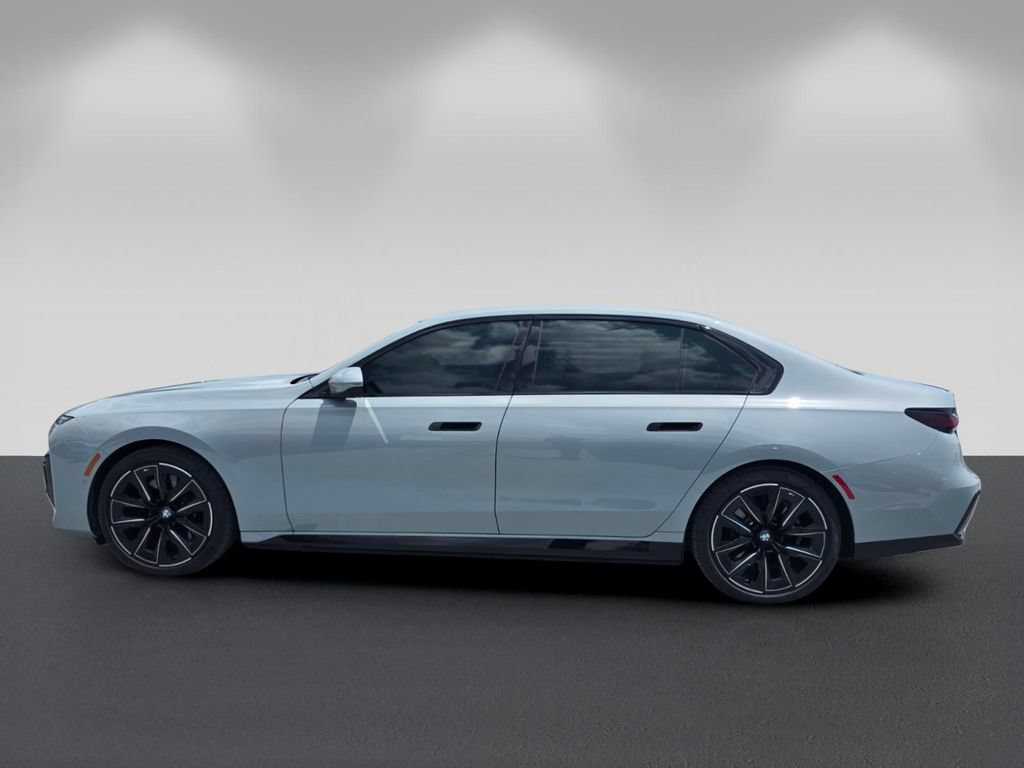 Used 2023 BMW i7 xDrive60 AWD/4WD image 7