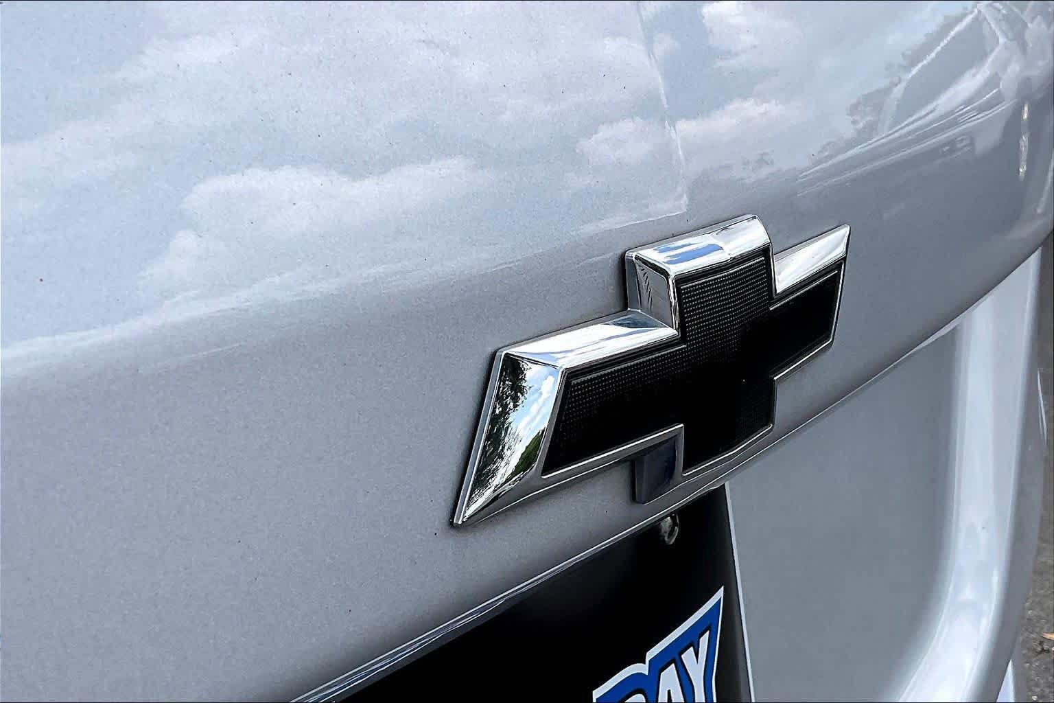 Used 2021 Chevrolet Equinox LT image 9