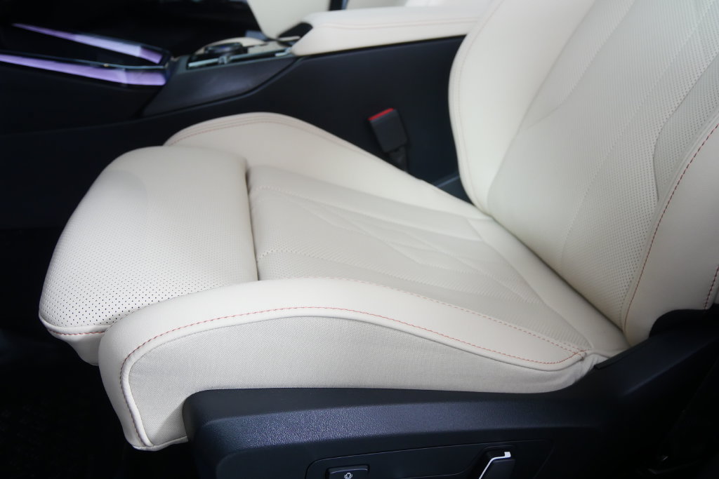 New 2026 BMW X3 xDrive30i AWD/4WD image 10