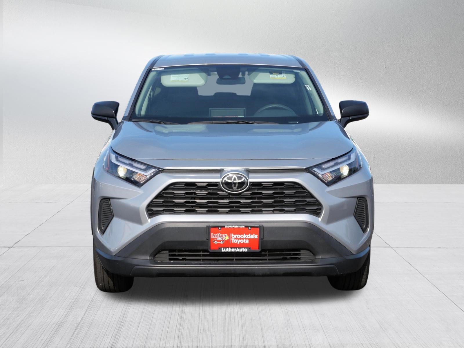 Certified 2025 Toyota RAV4 LE AWD/4WD image 2