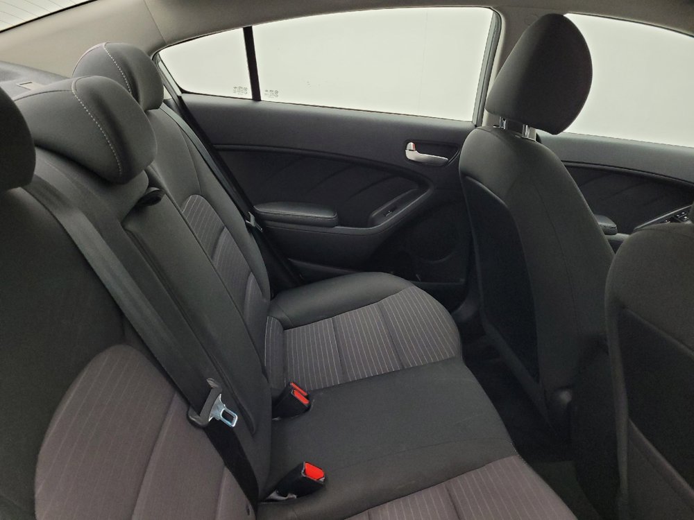 Used 2018 Kia Forte LX w/ LX Popular Package image 19