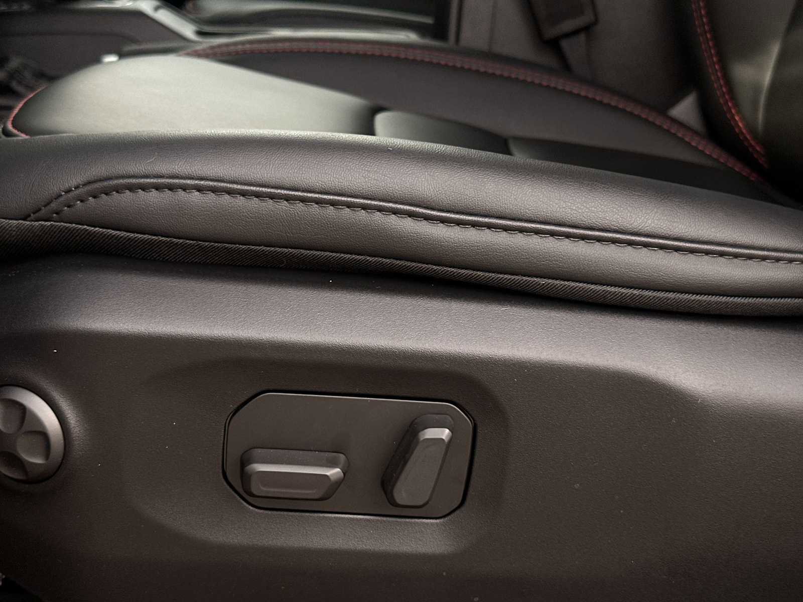 New 2026 Jeep Wrangler Unlimited Rubicon image 14