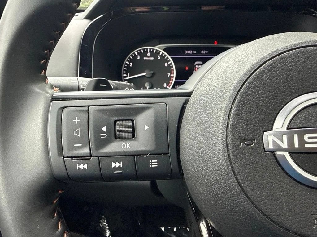 Used 2025 Nissan Pathfinder Rock Creek AWD/4WD image 24