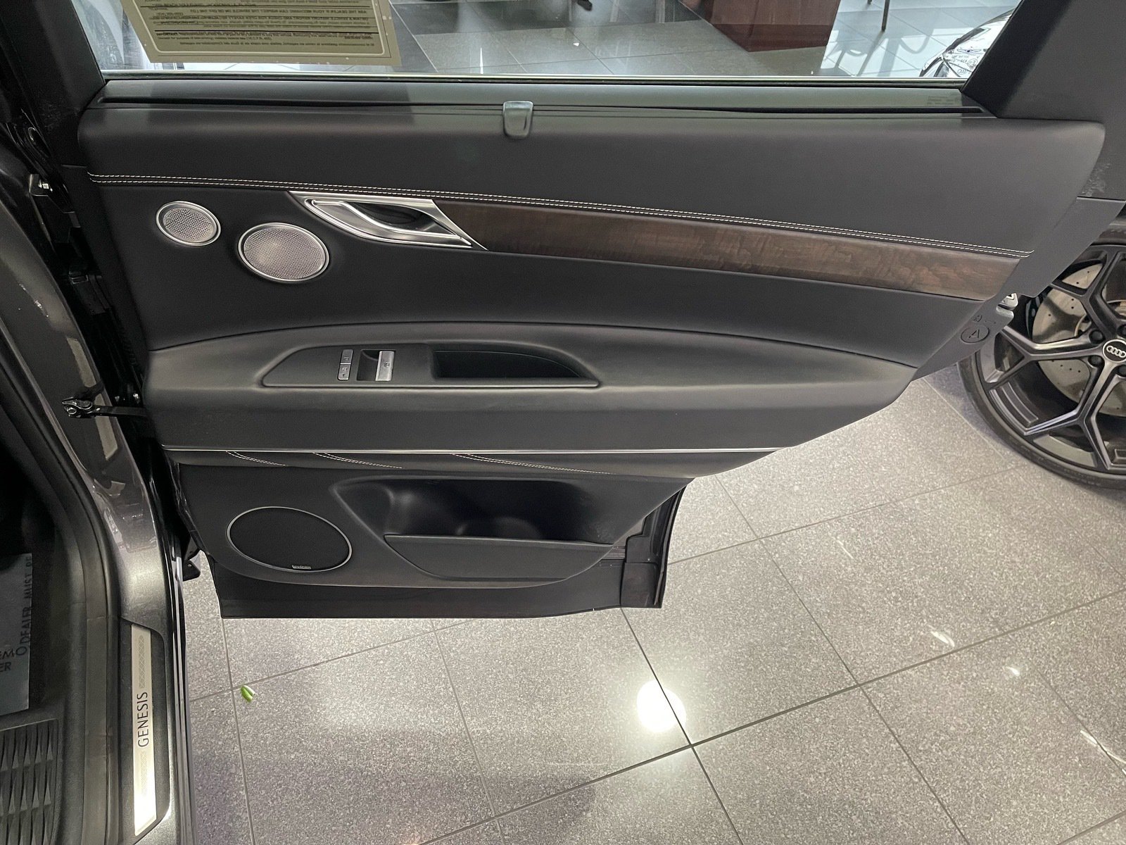 Used 2023 Genesis GV80 3.5T Advanced + AWD/4WD image 46
