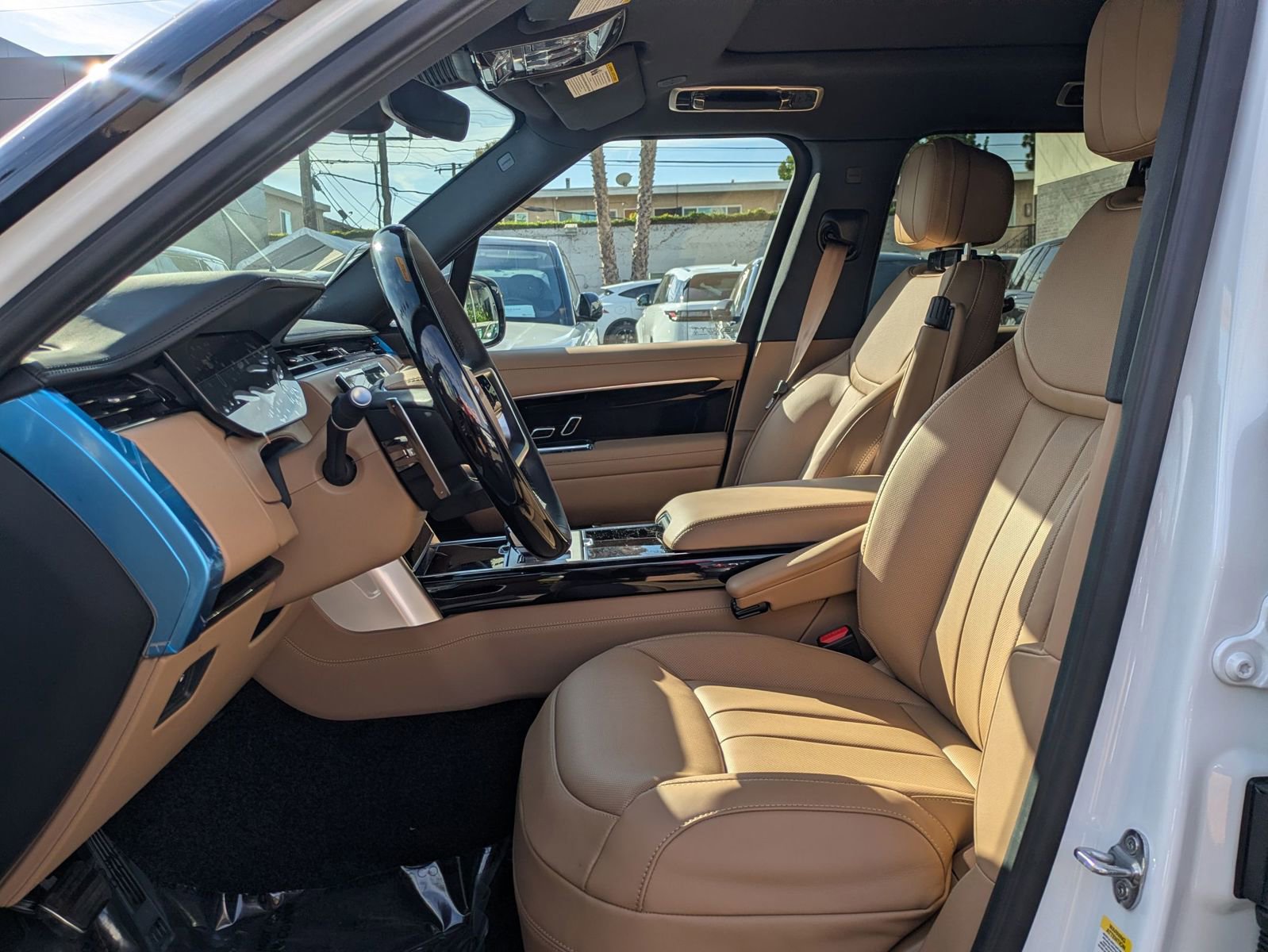 New 2026 Land Rover Range Rover SE AWD/4WD image 11