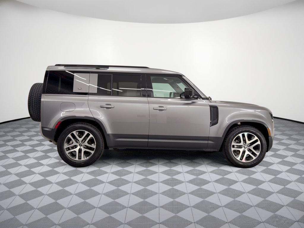 Used 2024 Land Rover Defender 110 S AWD/4WD image 8