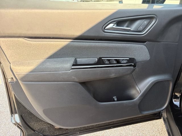 Used 2024 Honda Prologue EX image 25