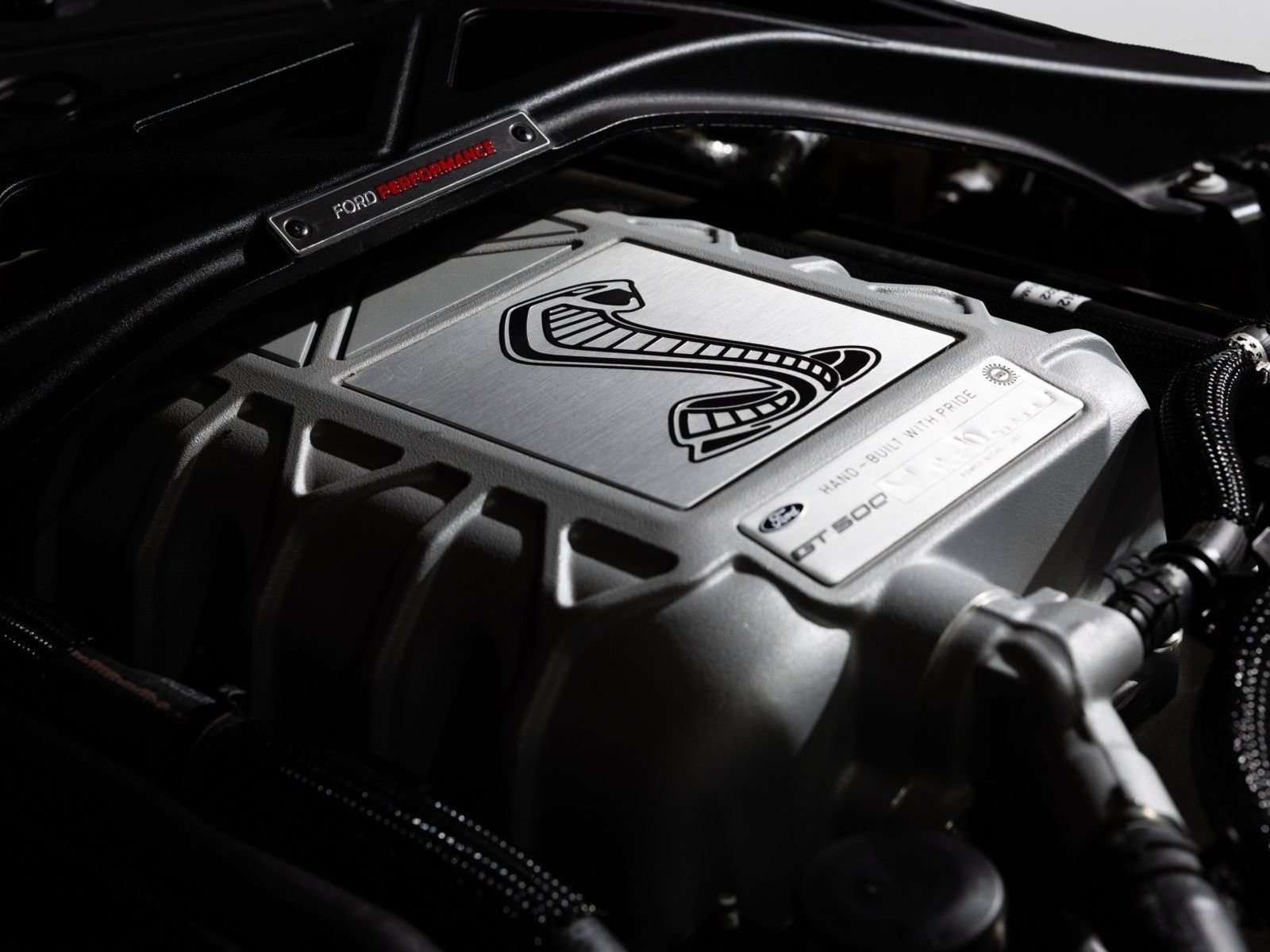 Used 2022 Ford Mustang Shelby GT500 w/ Technology Package RWD image 33