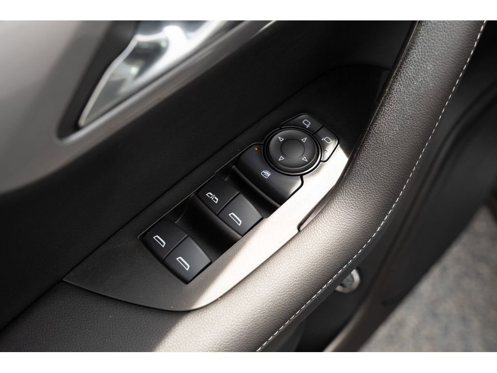 Used 2024 Chevrolet Blazer LT w/ Convenience Package FWD image 14