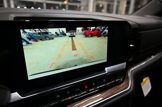 New 2026 Chevrolet Silverado 1500 LT image 17