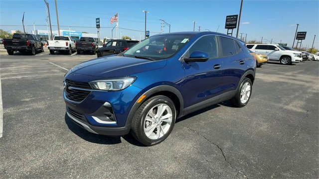 Used 2023 Buick Encore GX Preferred w/ Cold Weather Comfort Package image 4